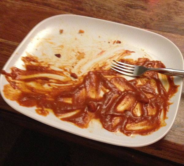 Currywurst sauce empty plate