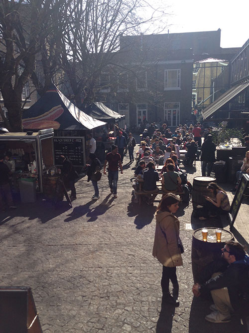 outside_vibe_bar_brick_lane